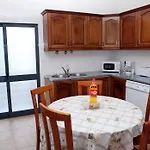 Apartment Jp Alojamento Local *